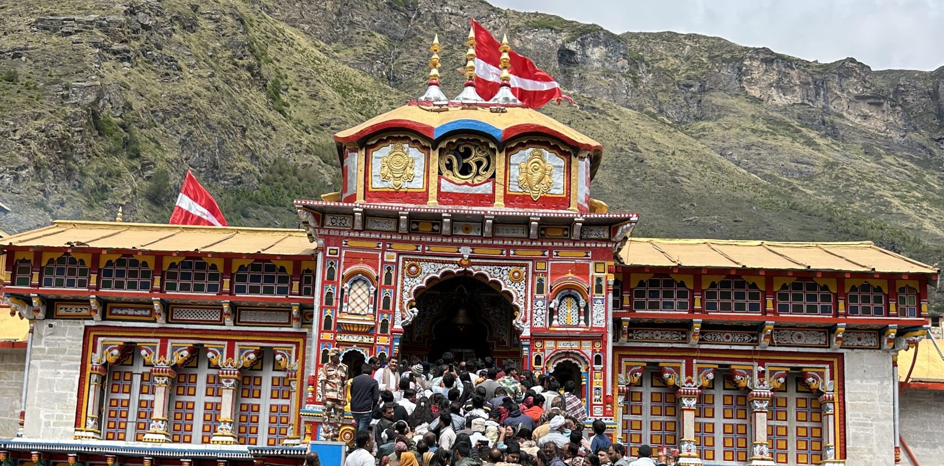 सुरक्षित बद्रीनाथ धाम यात्रा: स्वास्थ्य संबंधी सावधानियां safar news badrinath